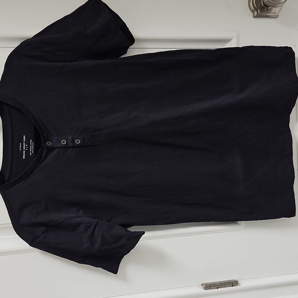 Men's Black‎ Cotton On Henley  T-Shirt - Picture 2 of 4